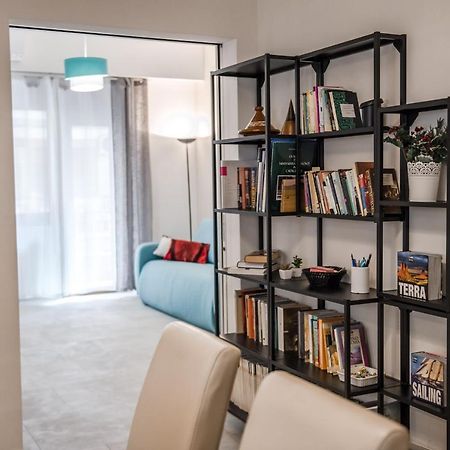 Casa 3 Santi, Your Contemporary Home In Roma Exterior foto